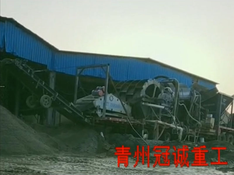 石粉洗沙機(jī)－洗石粉設(shè)備移動式還是固定式好？移動石粉洗砂機(jī)價(jià)格